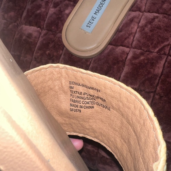 Steve Madden Sienna Sandal - Picture 3 of 3